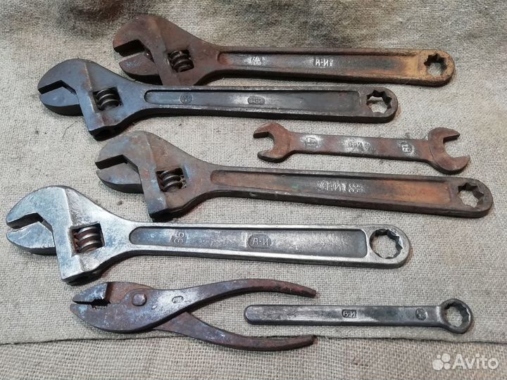 Старинный автомобильный инструмент СССР