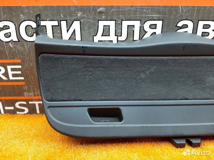 Обшивка двери багажника задняя Bmw 3-Series E91