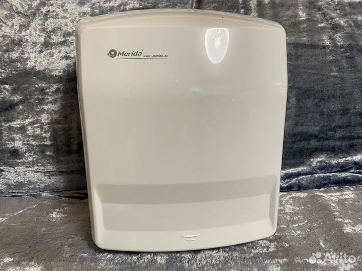 Сушилка для рук Merida
