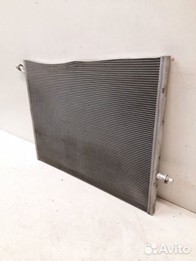 Радиатор охлаждения дополнительный Mercedes-Benz