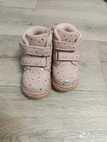 Ботинки демисезонные для девочки 25