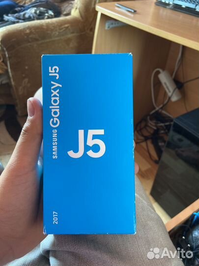 Телефон samsung galaxy j5