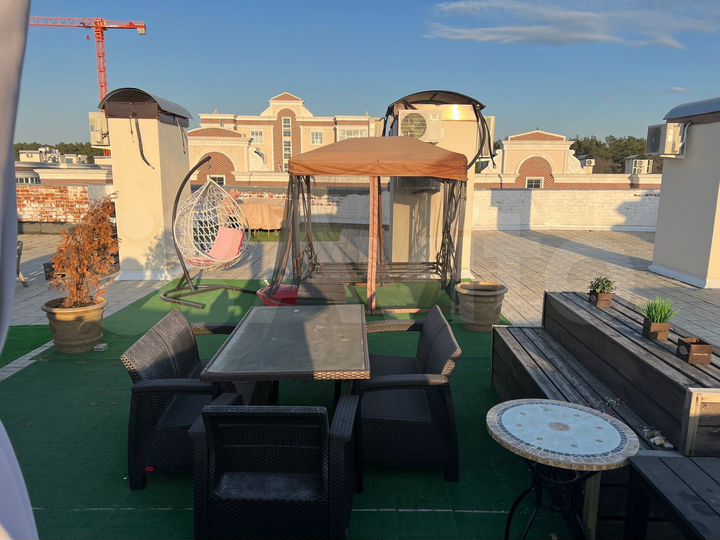 4-к. квартира, 104 м², 4/4 эт.