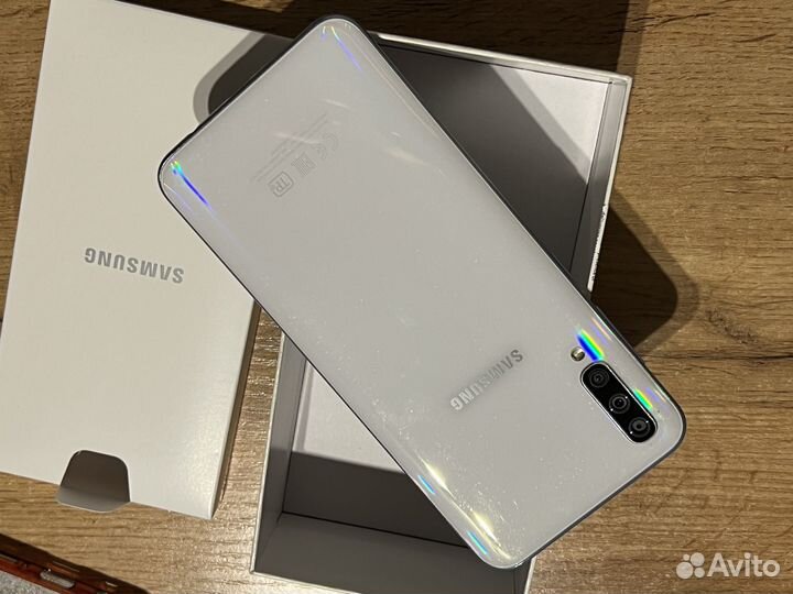 Samsung galaxy a50 64gb