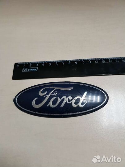 Шильдик на Ford