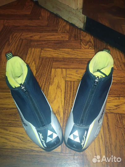 Лыжные ботинки fischer