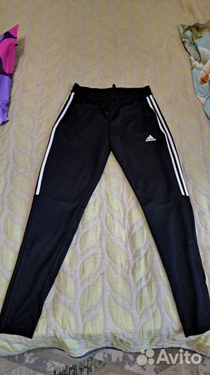 Спортивные штаны adidas