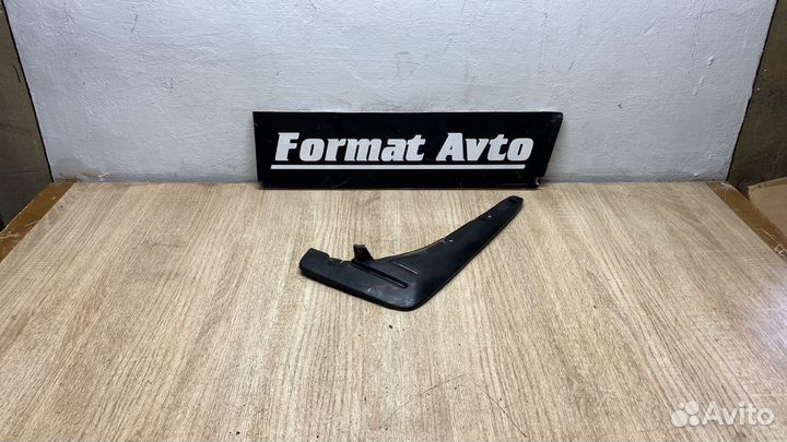 Брызговик Передний Правый Chery Tiggo T11