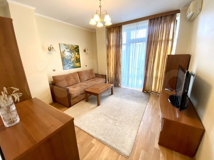 2-к. квартира, 60 м², 3/6 эт.