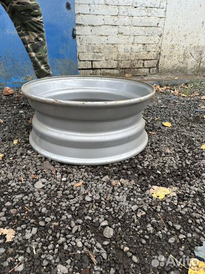 Диски 8,25 х22.5 под клинья