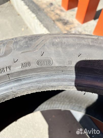 Bridgestone Alenza 001 275/45 R20