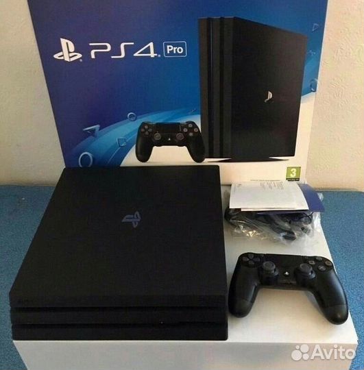 Sony playstation 4 PS4 pro 1tb с играми cuh 7008B