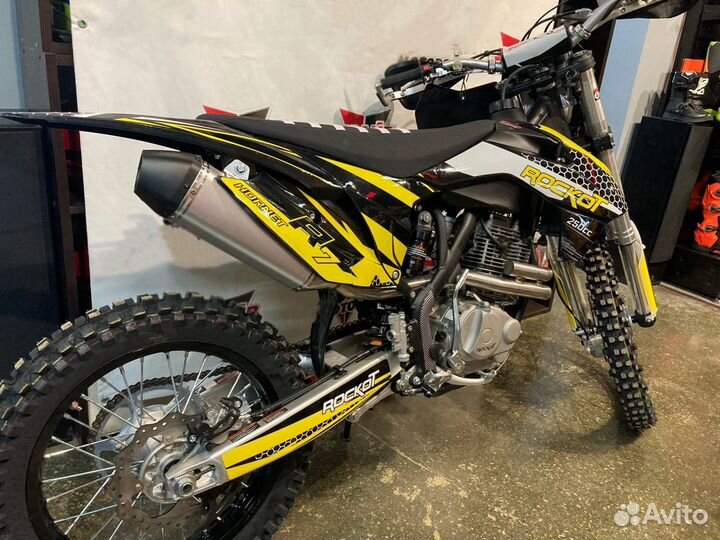 Мотоцикл Rockot R7-250 Hornet