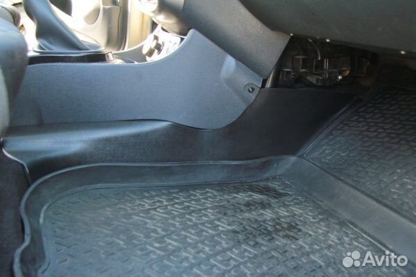 Накладки на ковролин тоннельные Renault Duster