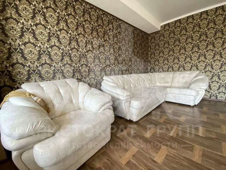 2-к. квартира, 110 м², 4/5 эт.