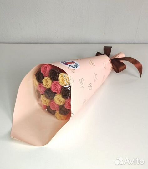 Розы из Бельгийского Шоколада - 19 шт в Букете