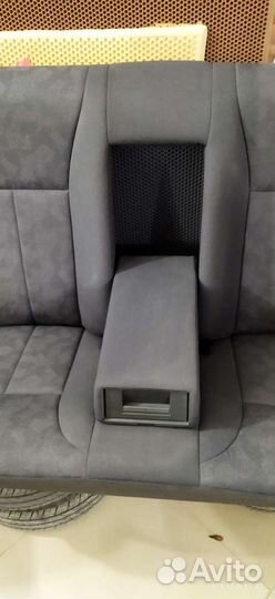 Mercedes W210 рестайлинг задний ряд