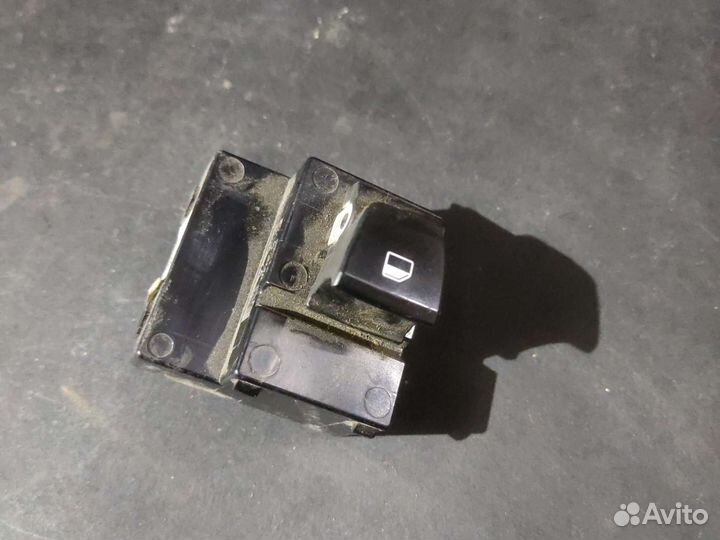 Кнопка эсп Hyundai Solaris 2