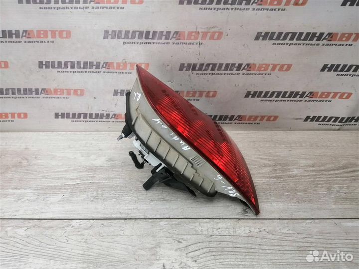 Фонарь левый в крышку багажника Ауди А4 Б7