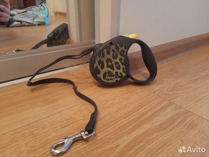 Поводок—рулетка для собак мелких пород