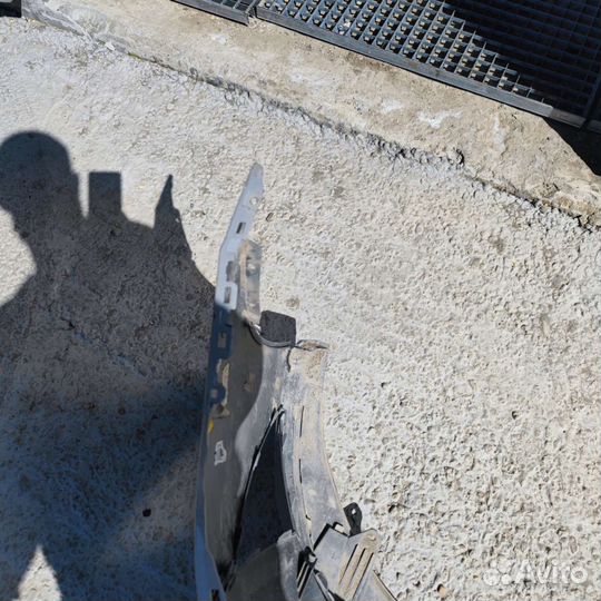 Бампер передний Hyundai Elantra 7