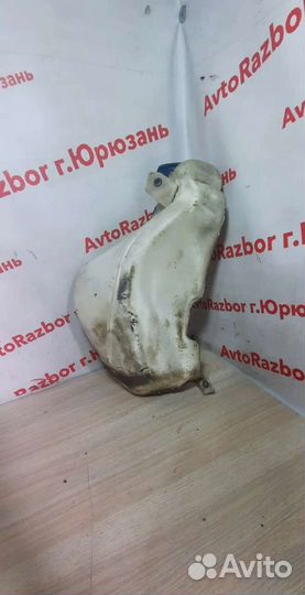 Бачок омывайки Volkswagen Passat B5