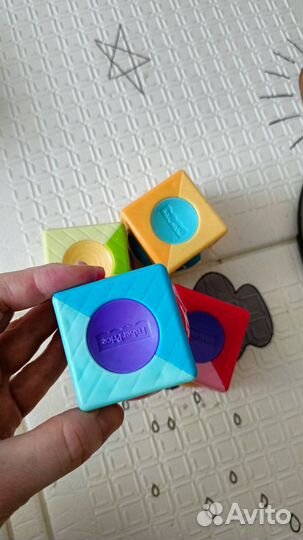 Развивающие игрушки