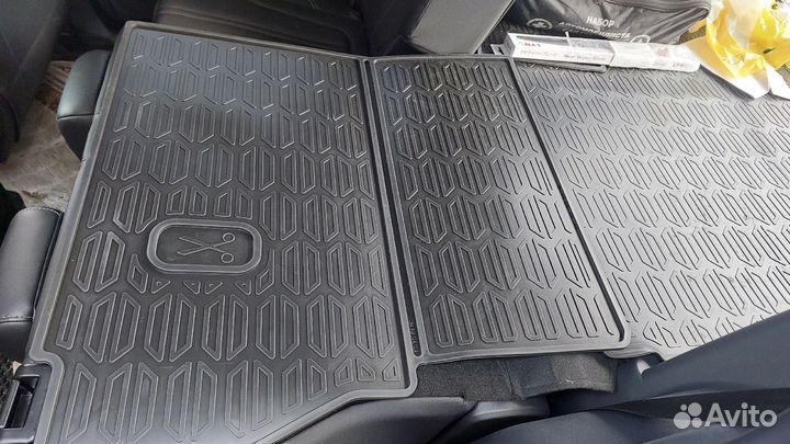 Защитные коврики спинки сидения второго ряда chang