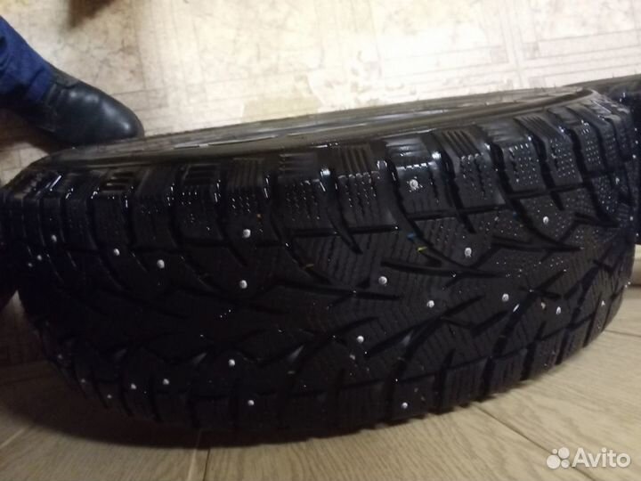 Toyo Observe G3-Ice 205/70 R15 100