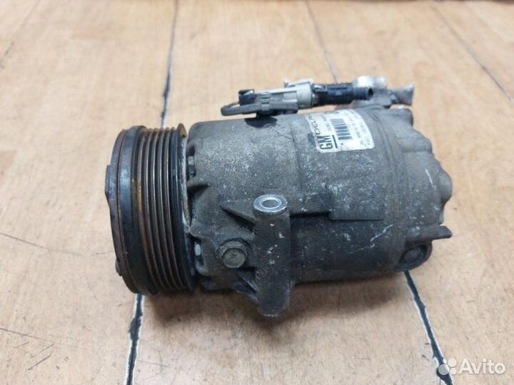 Компрессор кондиционера Opel Zafira B A17DTR