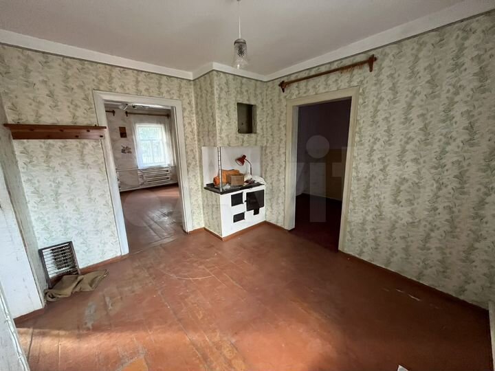 Дом 56 м² на участке 2 сот.