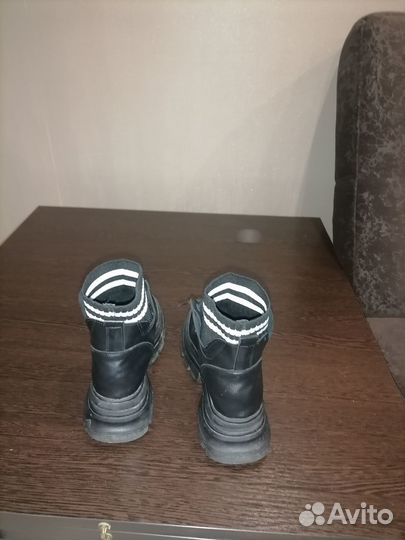 Ботинки демисезонные