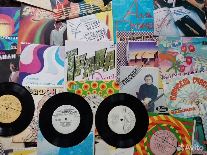Виниловые пластинки (маленькие) ) 40 шт