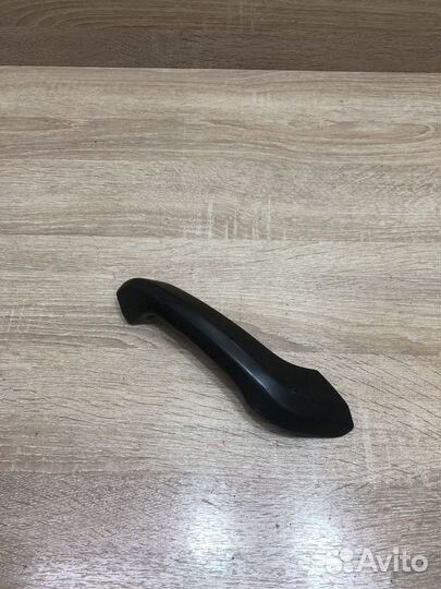 Накладка ручки передняя правая Volkswagen Тоуран