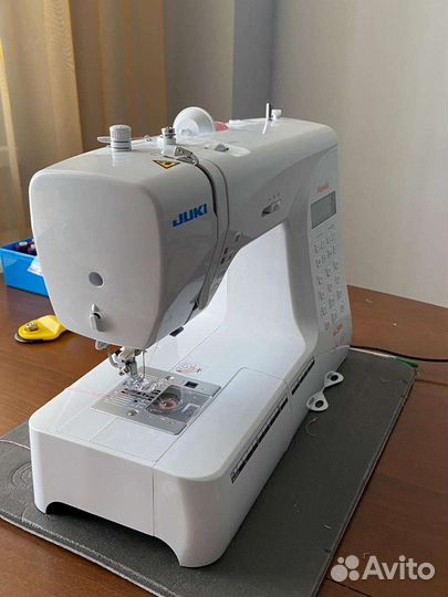 Швейная машина Juki Majestic M-200E