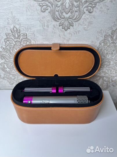 Фен Дайсон в Кожаном Кейсе / Dyson Supersonic