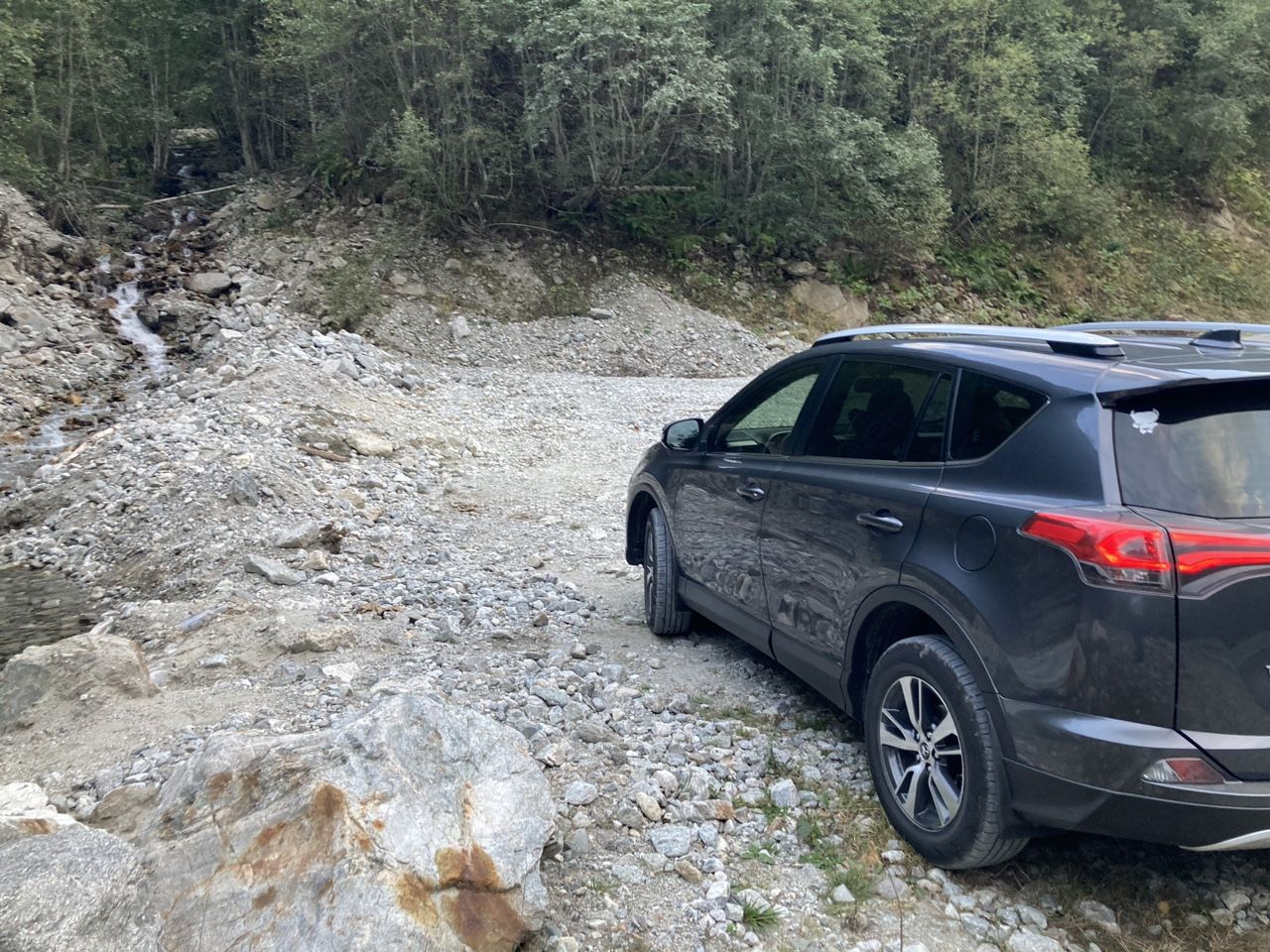 Toyota RAV4: фото владельца
