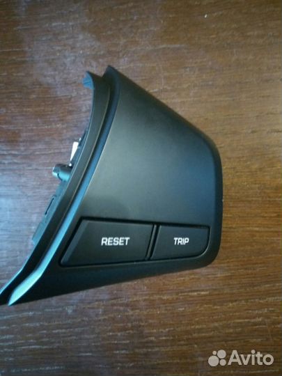 Хендай Крета кнопки на руль(правая часть) об.панел