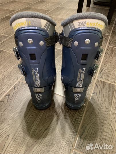 Горнолыжные ботинки