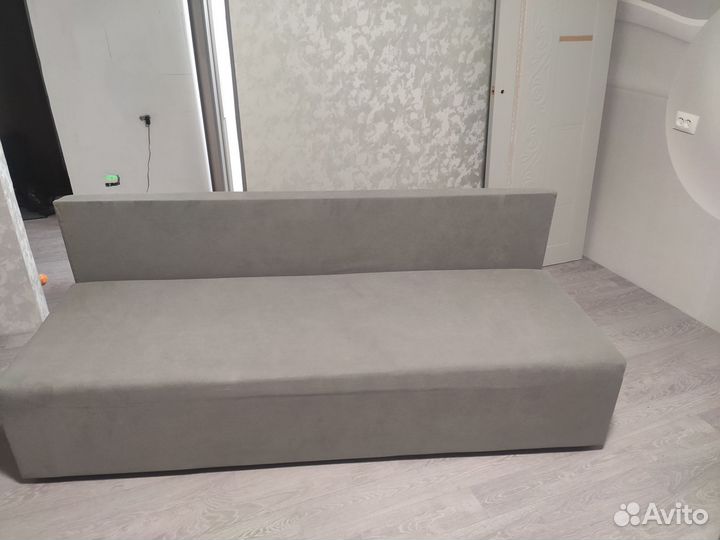 Диван прямой раскладной бу