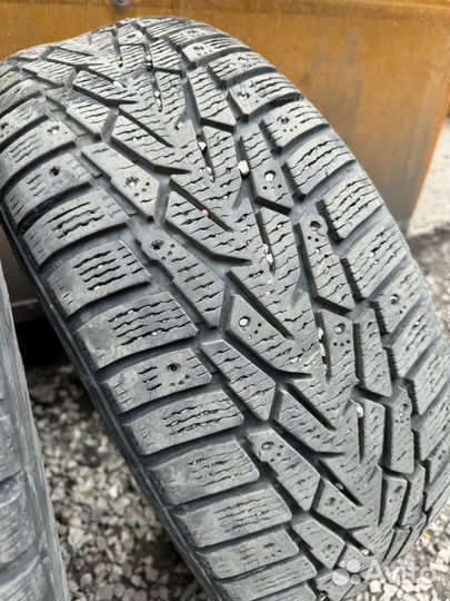 Nokian Tyres Hakkapeliitta 7 215/55 R17