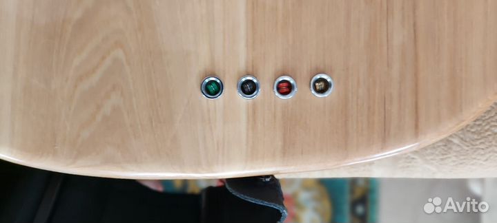 Продам бас гитару