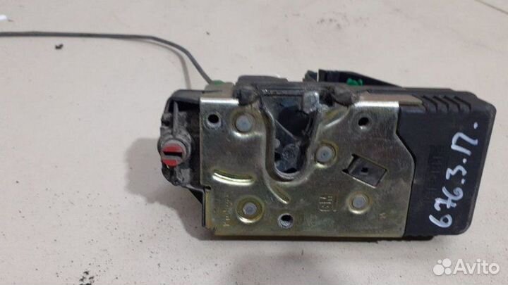 Замок двери задний правый Opel Vectra B J96 X17TD