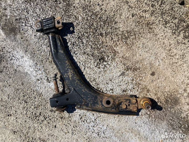 Левый, Правый рычаг подвески Шевроле Ланос, Заз Ша