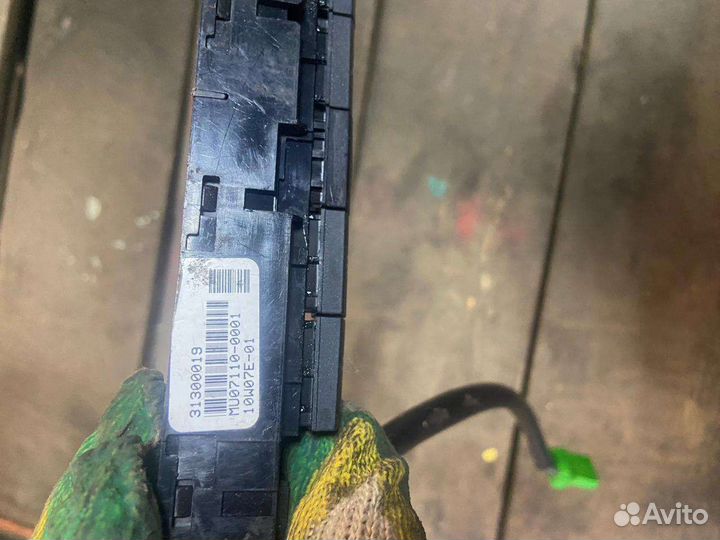 Блок кнопок volvo XC60