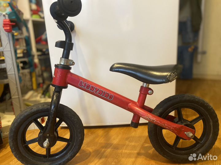 Беговел детский б/у (от 2 до 6 лет)