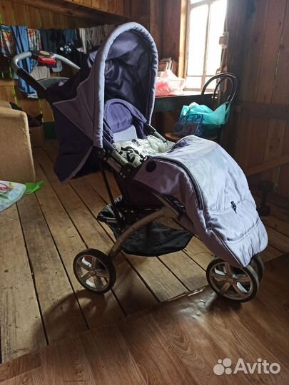 Прогулочная коляска