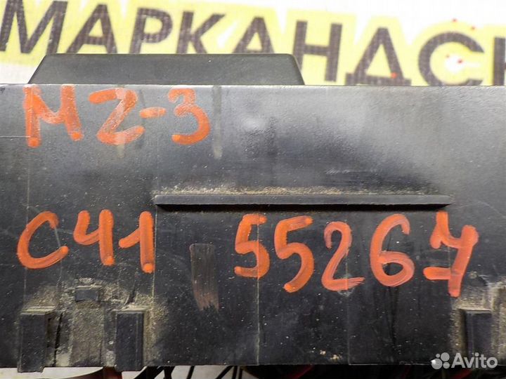 Блок предохранителей Mazda Mazda 3 (BK) 2002-2008