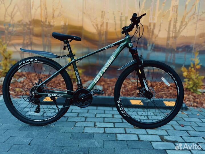 Горный велосипед на 27.5 колесах shimano