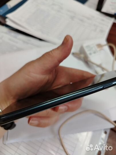 Samsung Galaxy A10, 4/32 ГБ